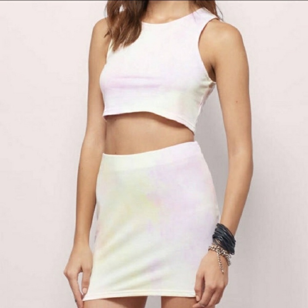 TOBI Two- Piece Skirt Set